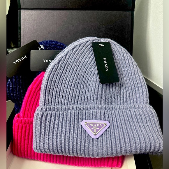 Prada Accessories - Lux Winter Knit Beanie Lavender/ Purple NWT